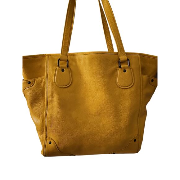 Coach Yellow Crossbody Bag - Picture 3 of 14